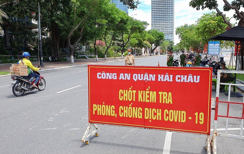 C 16 августа город Дананг введет строгий режим социального дистанцирования на 7 дней
