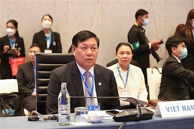 Вьетнам поделился опытом балансировки целей здравоохранения и экономики на встрече АТЭС