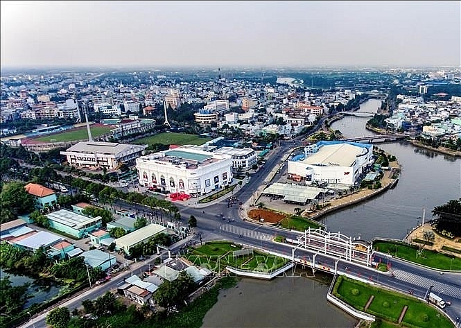 Провинция Лонган и южнокорейская компания подписали меморандум по инвестированию в строительство многофункционального торгового комплекса