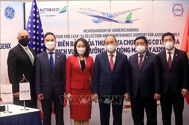 Президент Нгуен Суан Фук принял представителей американских корпораций