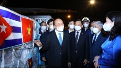 Церемония передачи вакцины и медицинского оборудования, полученных в рамках визитов за рубеж Президента Вьетнама