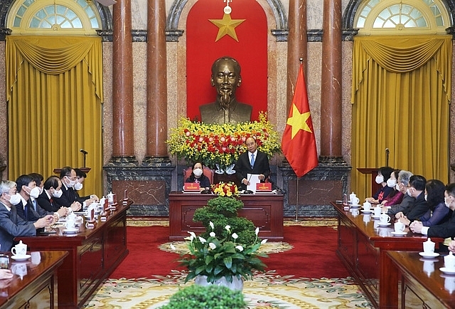 Президент Нгуен Суан Фук: пожилые люди являются достоянием народа