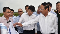 Вице-премьер Ле Ван Тхань: Строительство международного аэропорта Нойбай в соответствии с имиджем столицы Ханоя и авторитетом Вьетнама