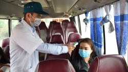 C 1 октября вакцинированные пассажиры, путешествующие воздушным, железнодорожным и водным транспортом, не обязаны сдавать тесты на COVID-19