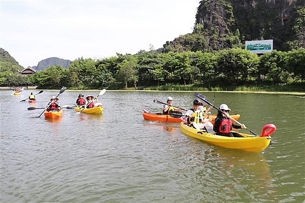 Туризм способствует популяризации объектов наследия Вьетнама среди иностранных друзей