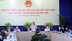 Президент Нгуен Суан Фук встретился с молодыми бизнесменами