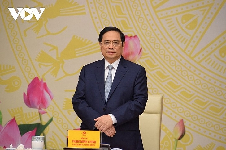 Премьер-министр Фам Минь Чинь встретился с образцовыми бизнесменами страны