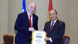 Президент Вьетнама Нгуен Суан Фук встретился с президентом ФИФА
