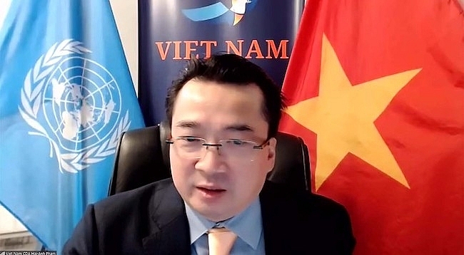 Вьетнам поддерживает укрепление сотрудничества между СБ ООН и СМБАС