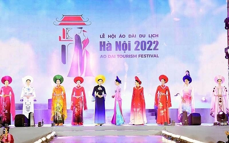 Открылся ханойский туристический фестиваль «аозай» 2022 года