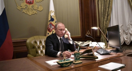 Путин обсудил ситуацию на мировом рынке нефти с королем Саудовской Аравии