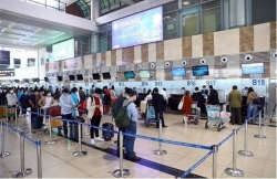 У сотрудников пяти крупных аэропортов во Вьетнаме тесты на коронавирус дали отрицательный результат