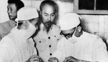 Письмо Президента Хо Ши Мина в адрес медицинских работников в 1955 году