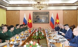 Вьетнам и Россия укрепляют и развивают межгосударственные связи в сфере обороны