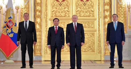 Владимир Путин принял верительные грамоты у послов ряда иностранных государств