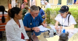 50 иностранных врачей бесплатно обледуют и лечат жителей провинции Тхыатхиен-Хюэ