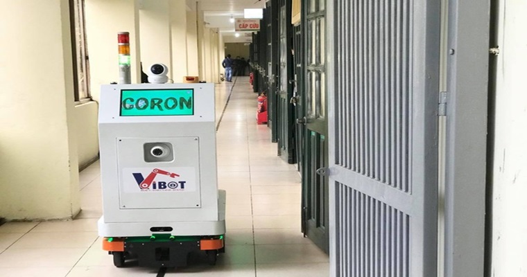 Во Вьетнаме был создан робот для транспортировки в карантинных зонах
