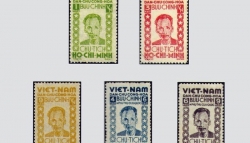 Коллекция марок о президенте Хо Ши Мине