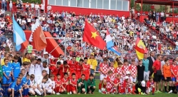 Вьетнам принял участие в международном турнире по футболу среди молодежи в России
