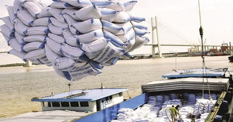 Вьетнам выиграл тендер на поставку 60.000 тонн риса на Филиппины