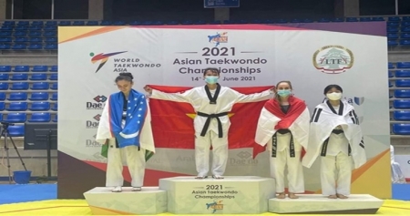 Вьетнамская спортсменка завоевала золотую медаль на чемпионате Азии по тхэквондо 2021 года