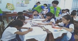 30 южнокорейских студентов приняли участие в благотворительной деятельности в провинции Виньлонг