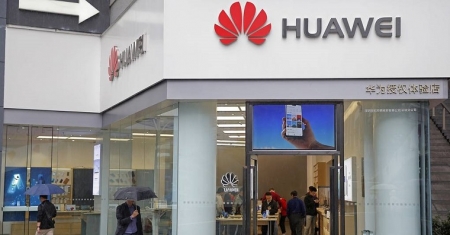 Власти США отсрочили введение ограничений в отношении Huawei