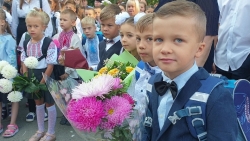 Открытие нового учебного года в школе им. Хо Ши Мина на Украине