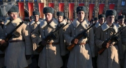 В России отмечается 77-я годовщина военного парада 7 ноября 1941 года