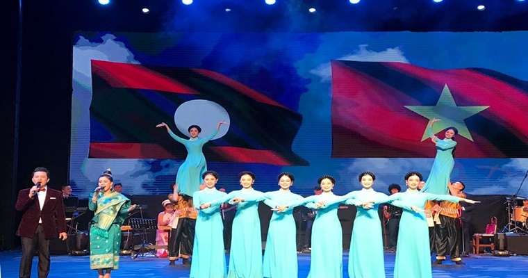 В Лаосе проходит Неделя вьетнамской культуры