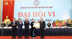 Союз обществ дружбы Вьетнама должен постоянно обновлять свою работу и развивать ключевую роль в народной дипломатии