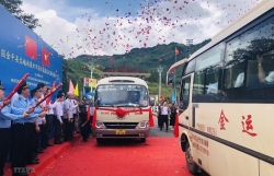 Открытие международного маршрута пассажирских перевозок Лай Чау-Юньнань (Китай)