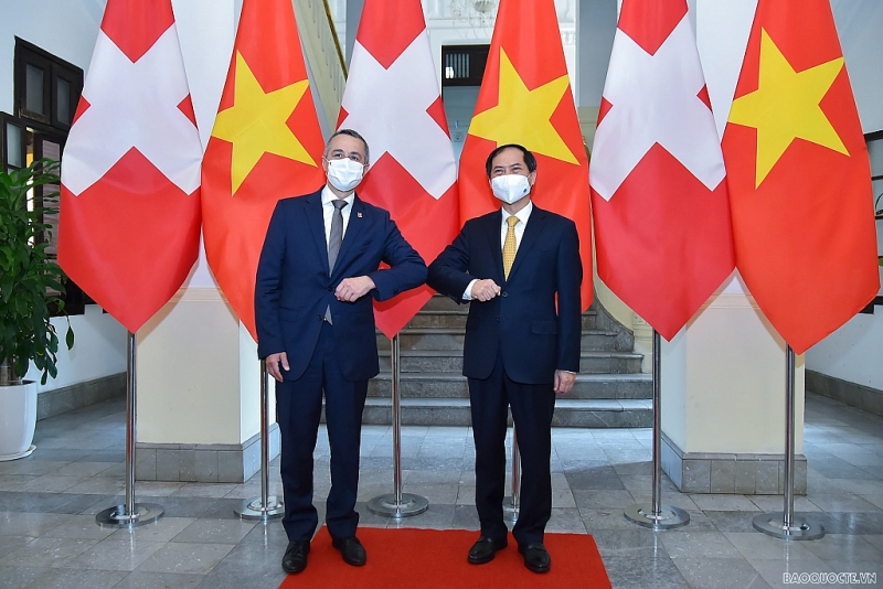 Вице-президент страны Во Тхи Ань Суан провела прием для швейцарского коллеги | ПОЛИТИКА | Vietnam+ (VietnamPlus)