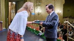 Вьетнамский профессор награжден высокой премией - Государственной медалью Венгрии