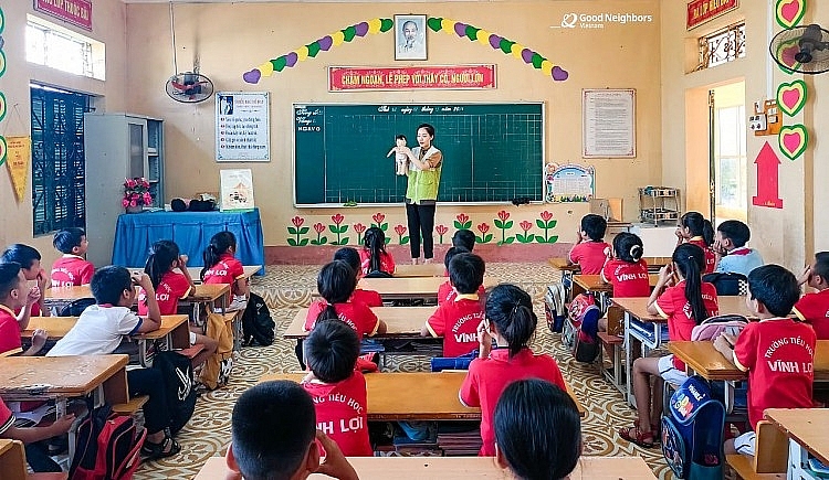 Компания GNI проводит уроки самозащиты для 1400 учеников начальных школ из Туенкуанга