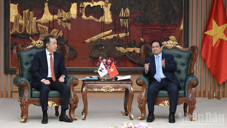 Представители руководства ряда министерств и ведомств Вьетнама на встрече. (Фото: Чан Хай)