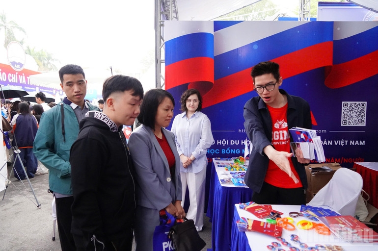 День Российские университеты приняли участие в Дне консультаций по поступлению и профориентации 2026 года