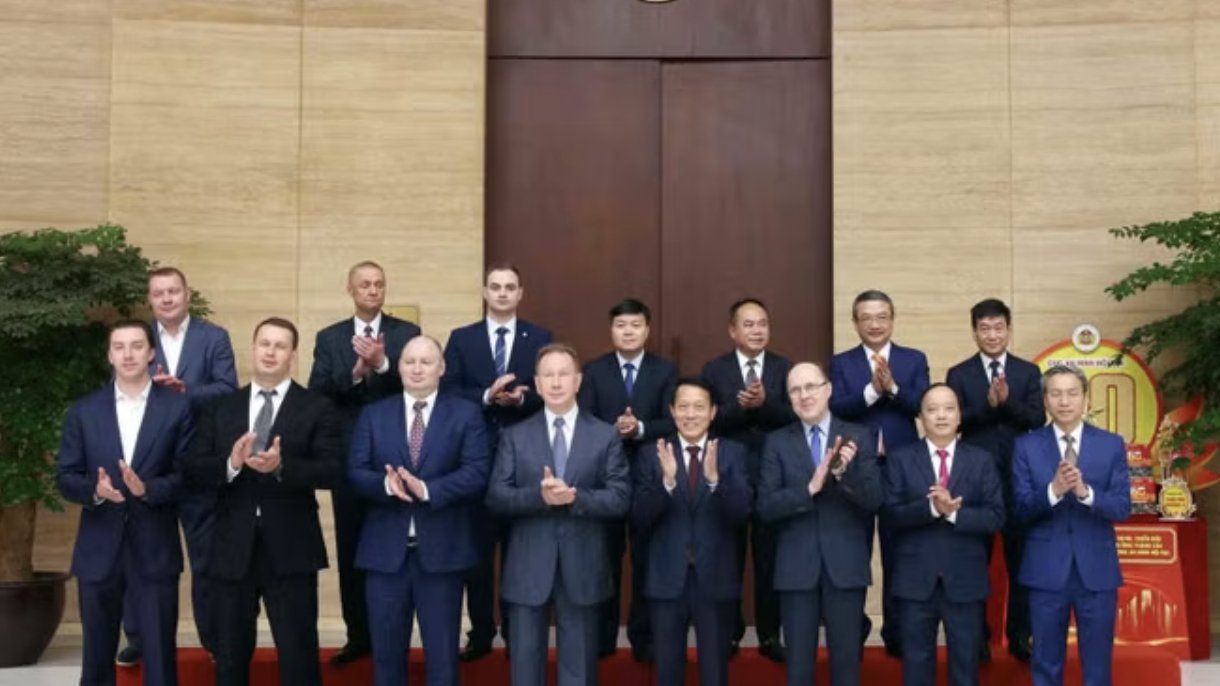 Содействие сотрудничеству между МОБ Вьетнама и Войсками национальной гвардии РФ