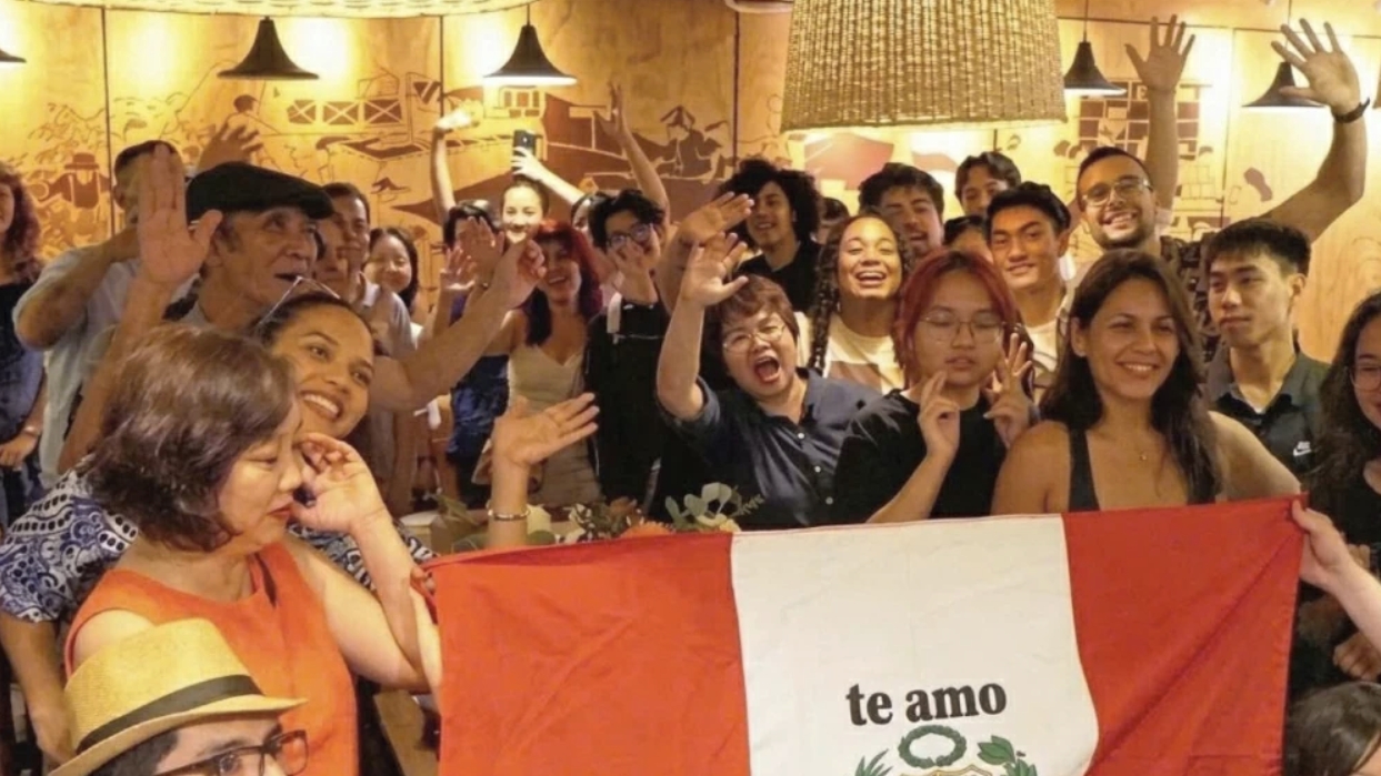 Место встречи любителей испанского языка в центре Ханоя