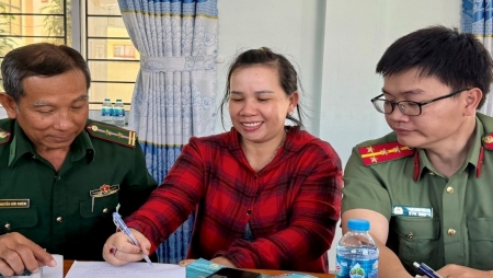 Даклак: рыбаки подписывают обязательства по борьбе с ННН промыслом