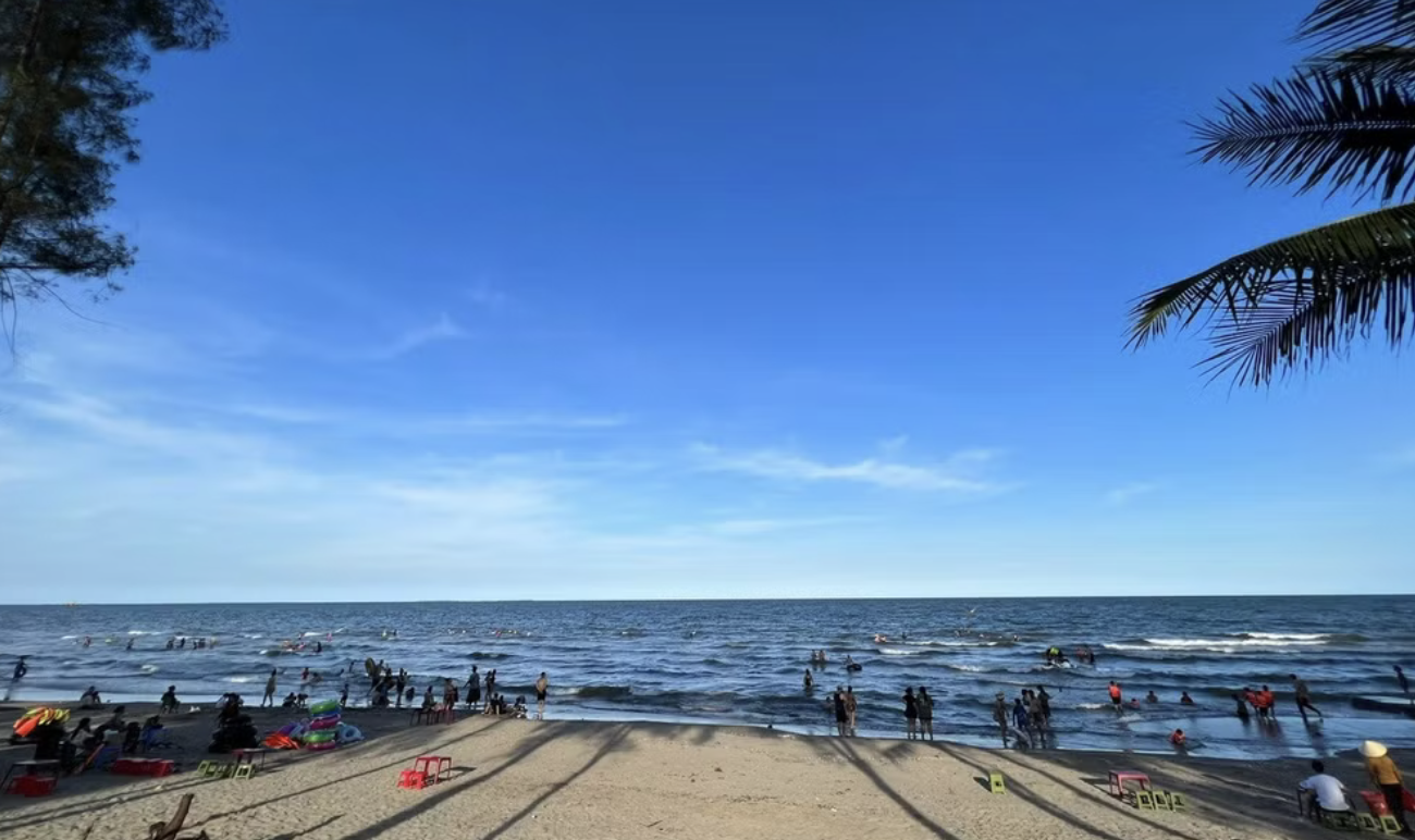 Дикая красота пляжа Хайтйен в провинции Тханьхоа. (Источник: Mai Mai/Vietnam+)