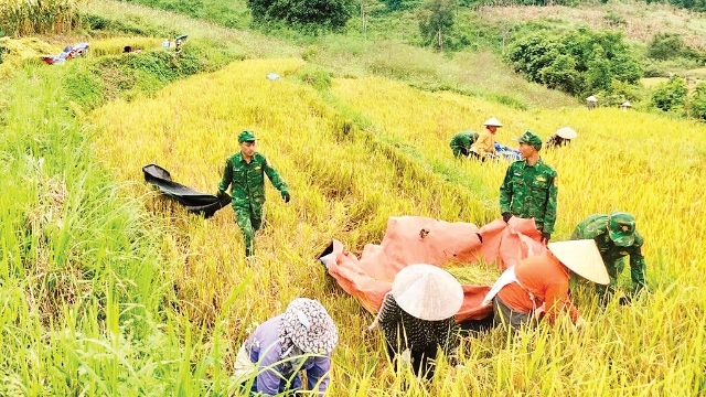 На вьетнамской границе зажигаются огни