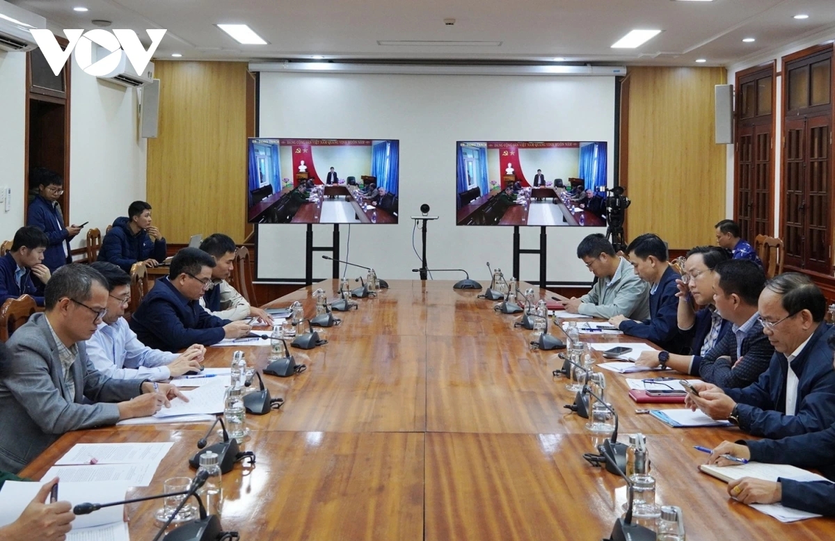 Народный комитет Куангтри еженедельно проводит встречи с представителями общин по вопросам борьбы с НРП-добычей полезных ископаемых