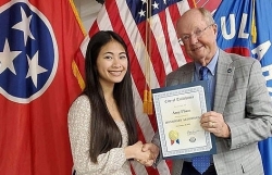 Вьетнамская студентка удостоена звания «Выдающаяся молодая женщина Теннесси»