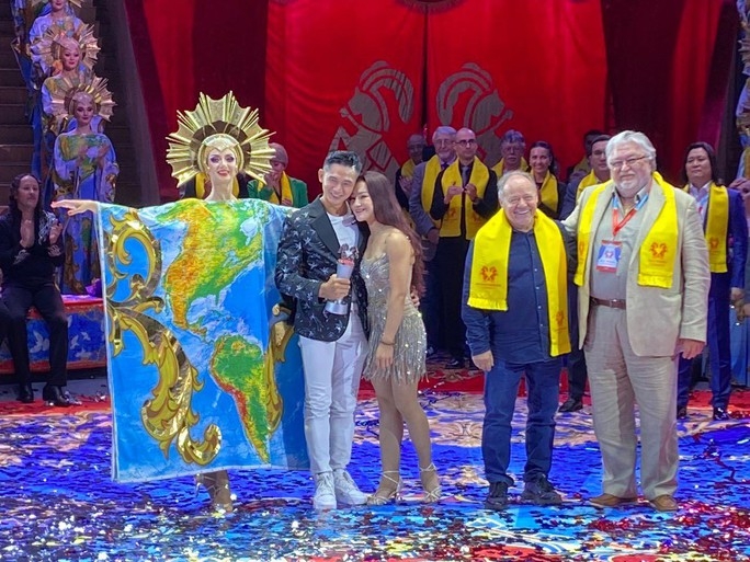 Номер художественного театра города Хошимина завоевал серебряную медаль на Фестивале циркового искусства в России