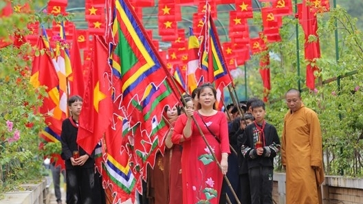 В провинции Каобанг открылся фестиваль у водопада Банжок в 2023 году
