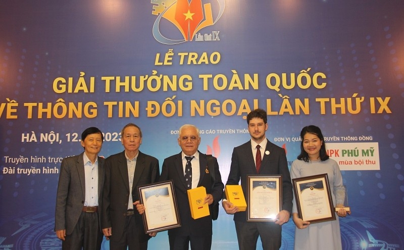 9-я Национальная премия внешнего информирования: Активное распространение имиджа Вьетнама среди международных друзей