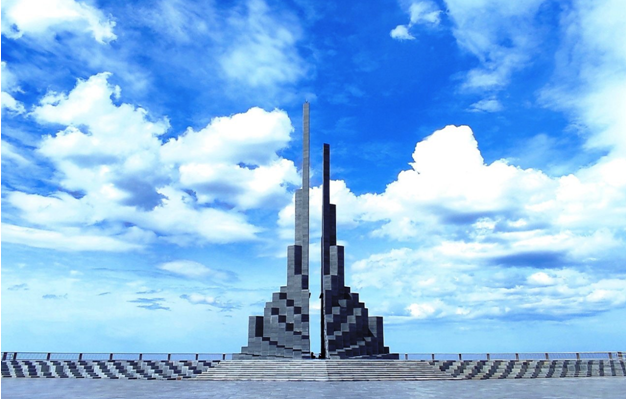 Башня Нгинь Фонг — новый архитектурный символ города Туихоа провинции Фуйен. Фото: Народный комитет провинции Фуйен
