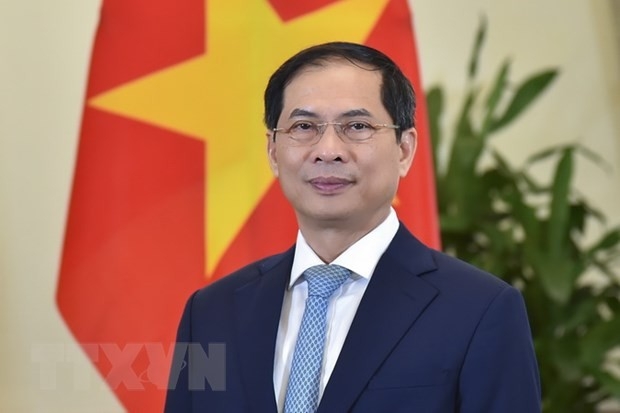 Рабочая поездка премьер-министра Фам Минь Чиня в Лаос достигла всеобъемлющих результатов