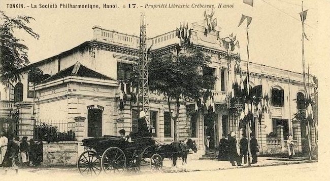 Первый европейский музыкальный театр в Ханое